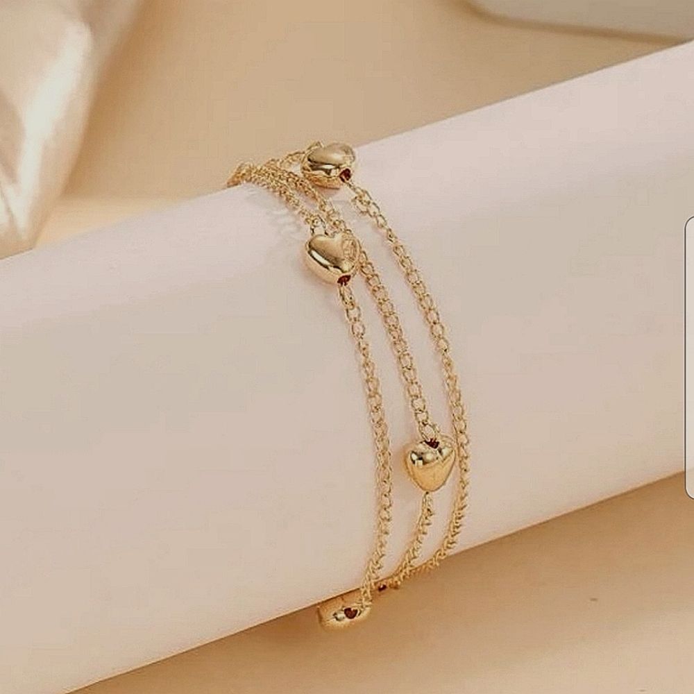 Gold layered heart bracelet